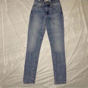 Joe's Jeans High Rise Skinny
Ankle Jeans Size 24